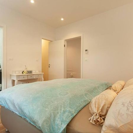 רוביני Apartment Capo D'Oro מראה חיצוני תמונה
