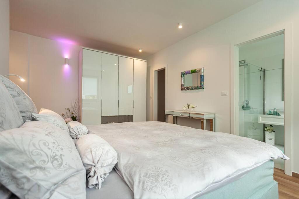 רוביני Apartment Capo D'Oro מראה חיצוני תמונה
